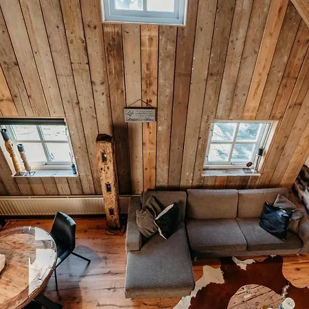 Bilderdam Dağ evi Leimuiden