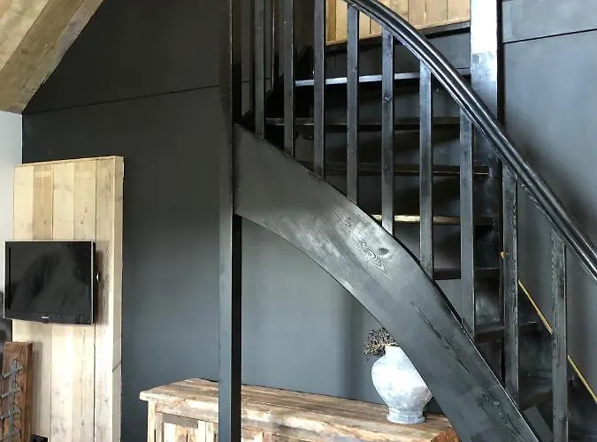 Bilderdam Dağ evi Leimuiden